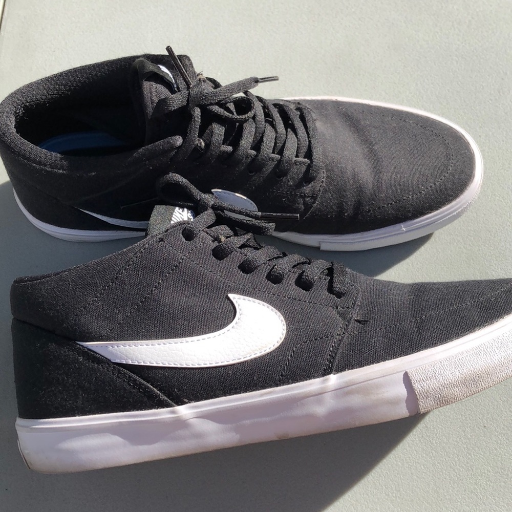 Men Nike SB Charge Size 9